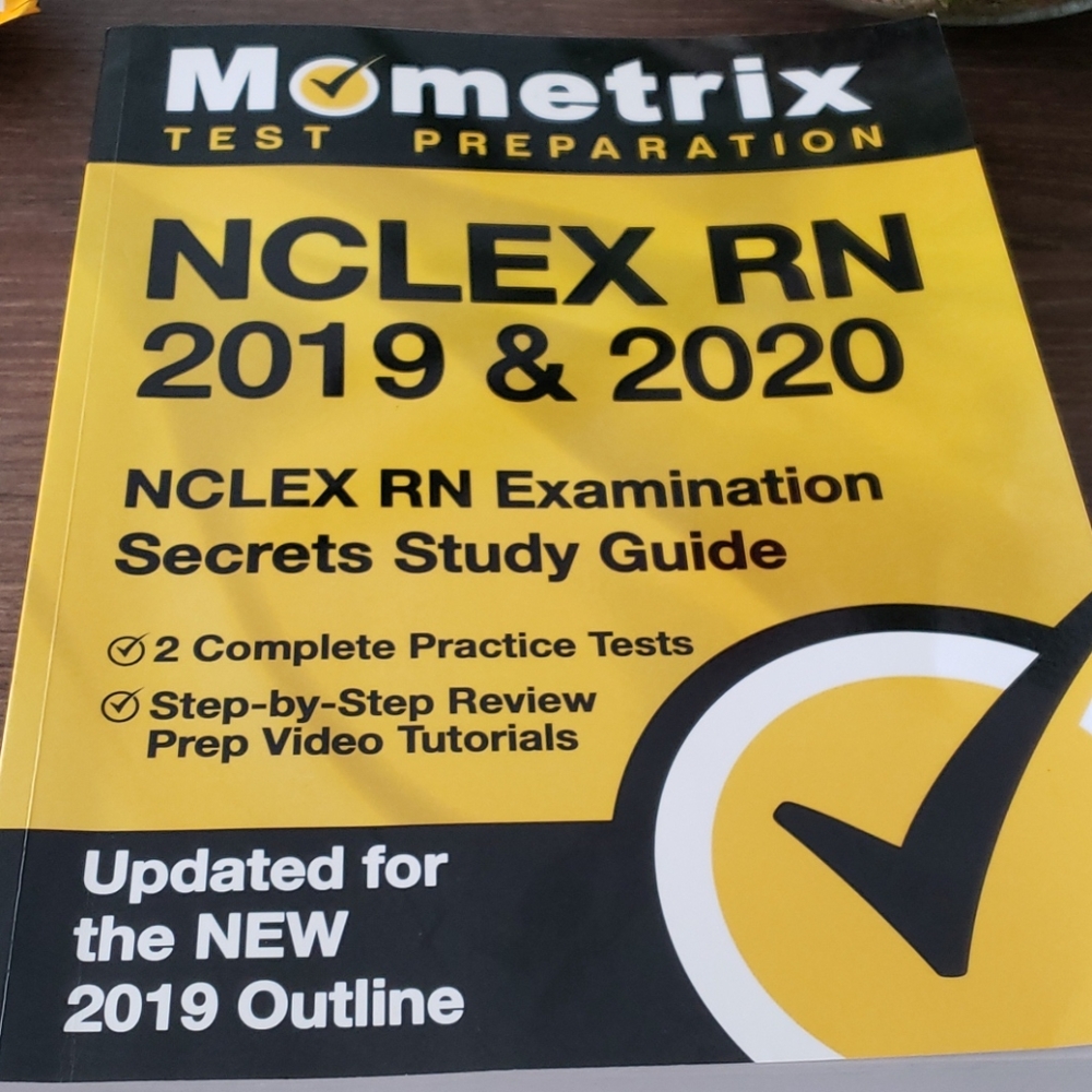 Mometrix NCLEX RN book